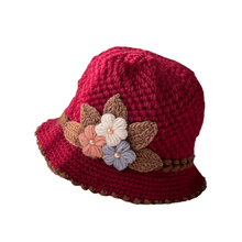 Load image into Gallery viewer, French Thicken Women&#39;s Flowers Knitted Woolen Hat
