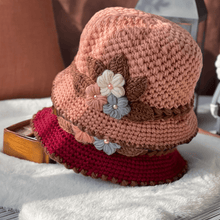 Load image into Gallery viewer, French Thicken Women&#39;s Flowers Knitted Woolen Hat
